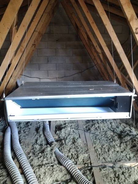 Pose d'un gainable dans les combles